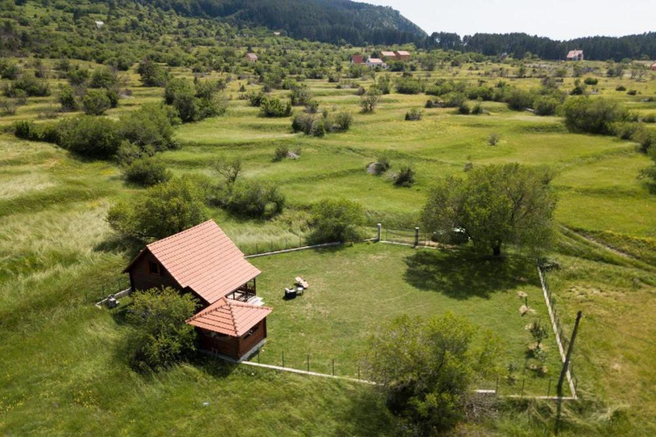 Lovcen Mountain Cottages Njegusi Exterior foto